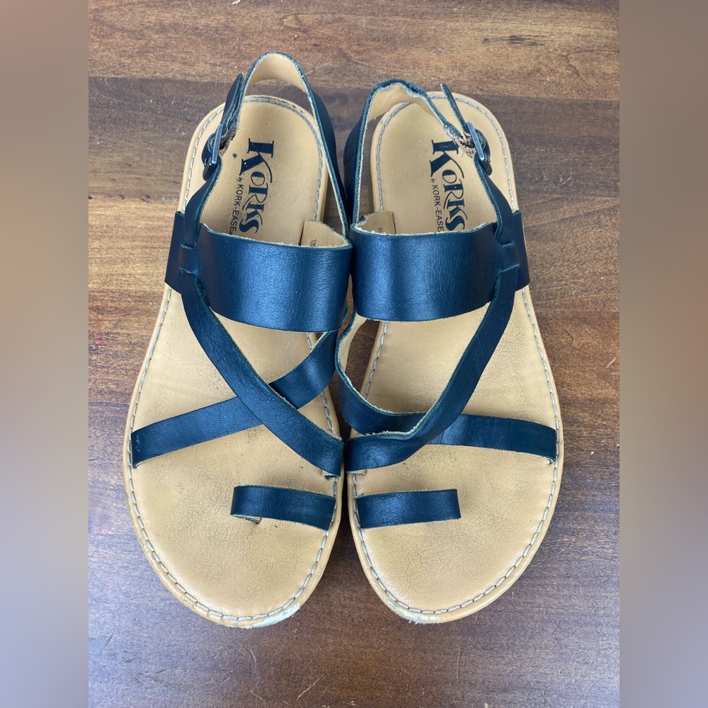 Korks by Kork-Ease Black Leather Toe Loop Strappy Sandals Women’s Size 7M. - Picture 9 of 12